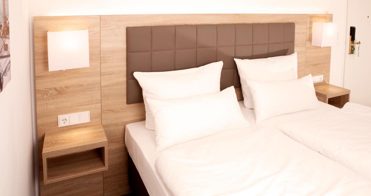 Hotel Frisia Leer Dış mekan fotoğraf